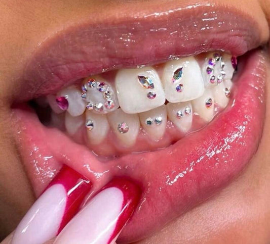 Formule strass dentaire avec kit inclus ( à distance)