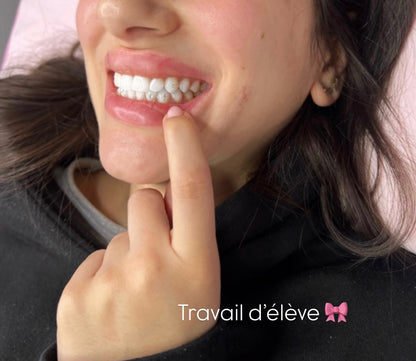 Formule strass dentaire avec kit inclus ( à distance)